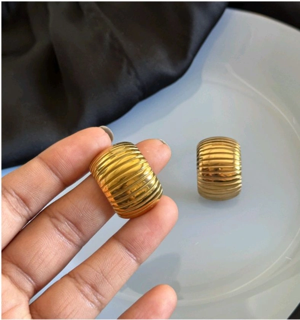 Elegance Anti Tarnish 18k Gold Earrings