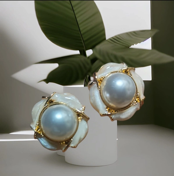 Gold Tone Pearl Studs