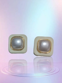 Square Gold Tone Pearl Earring/Studs
