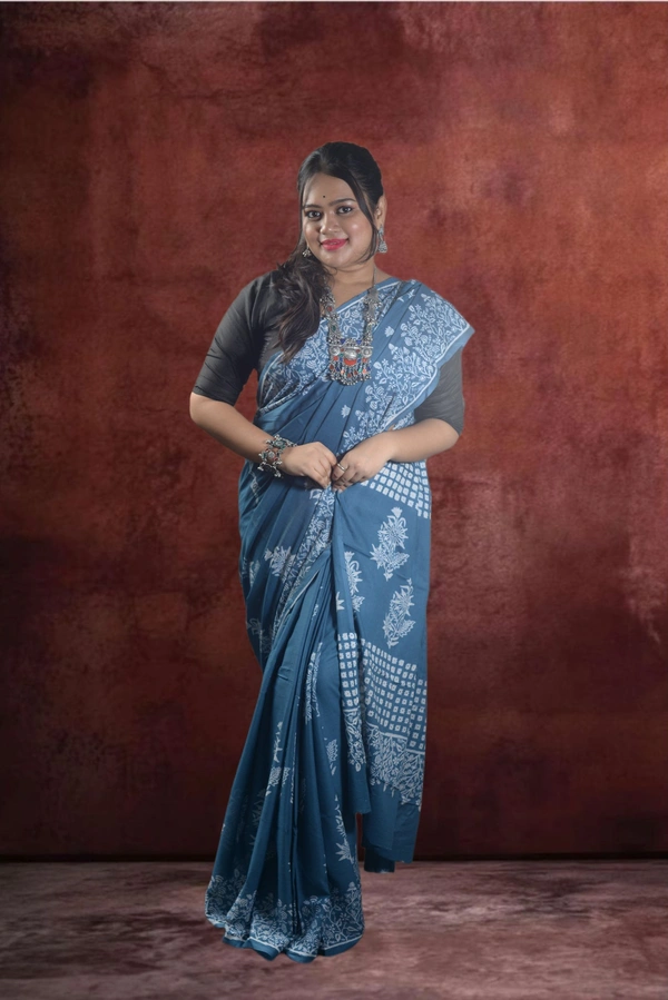 SKU-0749 : Pure Cotton Saree – Soft, Lightweight & Handwoven for Elegant Look - Hand Wash Only, No