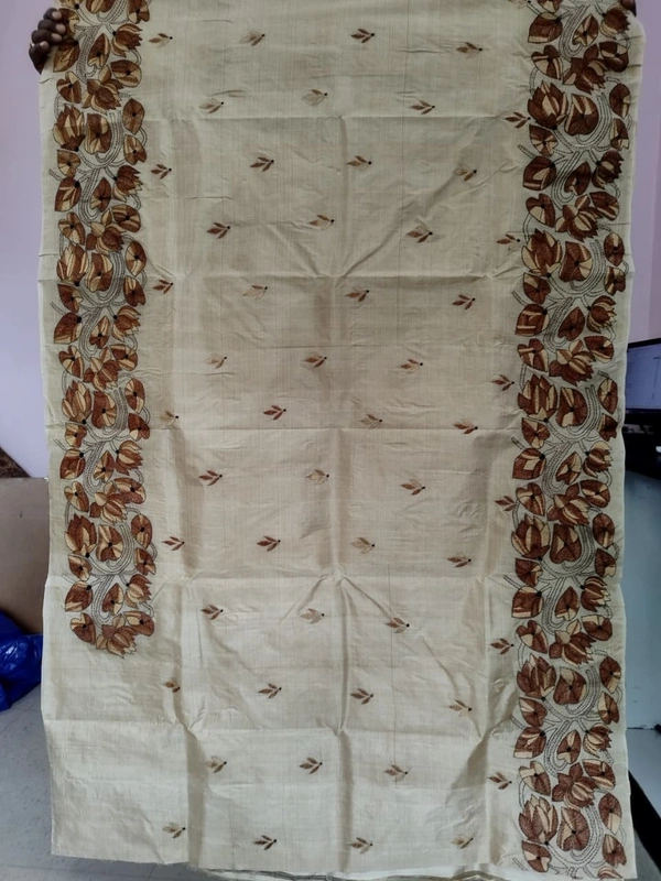 SKU1692 : Handcrafted Poddo Kantha Stitch Saree for Women | Traditional Bengali Hand Embroidered Cotton Saree | Elegant Ethnic Wear - Dry clean only, Yes