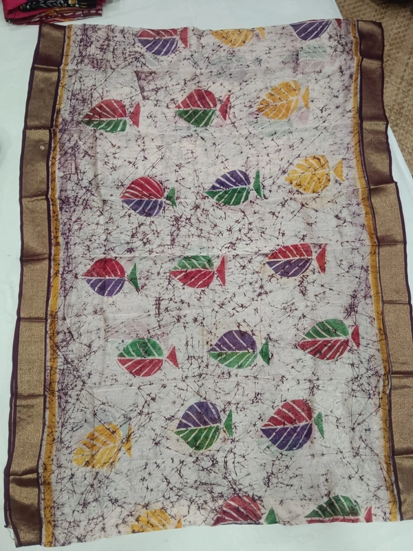 SKU0923 : Pure Chanderi Silk – Hand Batik Bengal Traditional - Dry Clean Only, Yes