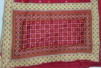 SKU0940 : Elegant Pure Silk Saree – Machine Woven | Embroidery - Dry Clean Only, Yes