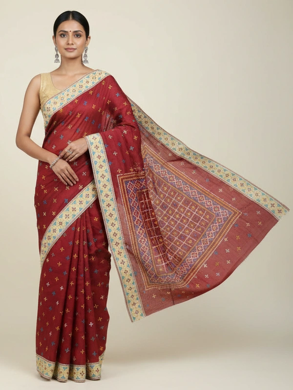 SKU0943 : Elegant Pure Silk Saree – Machine Woven | Embroidery - Dry Clean Only, Yes