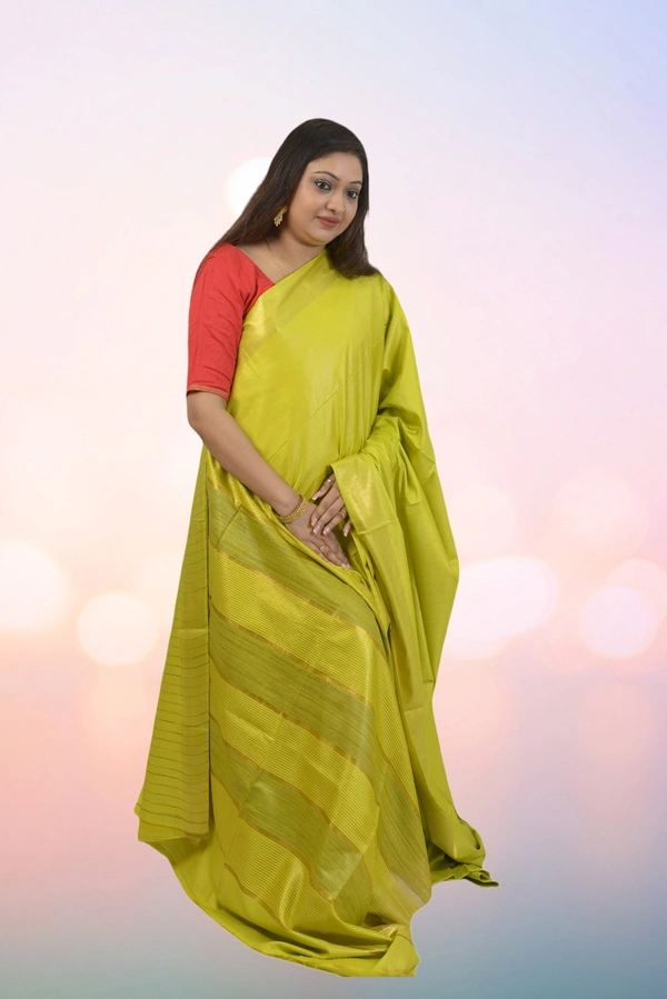 SKU0478 : Elegant Handwoven Tussar Ghicha Bapta Saree – Traditional Bengal Weave - Normal Length 6.3 mtr Plus, Green, Plain / Solid, Dry Clean Only, Yes