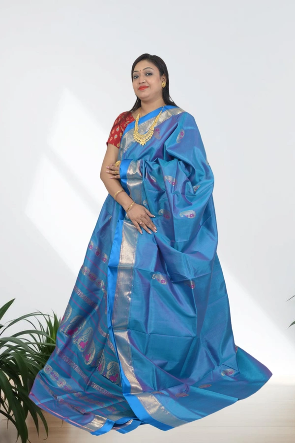 SKU0581 : Traditional Bengal Garad Silk Saree – Pure Handwoven Elegance | Swarnachari - Normal Length 6.3 mtr Plus, Blue, Zari Work, Dry Clean Only, Yes