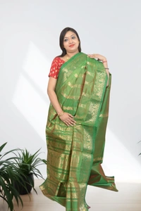 SKU0588 : Traditional Bengal Garad Silk Saree – Pure Handwoven Elegance | Swarnachari - Normal Length 6.3 mtr Plus, Green, Zari Work, Dry Clean Only, Yes