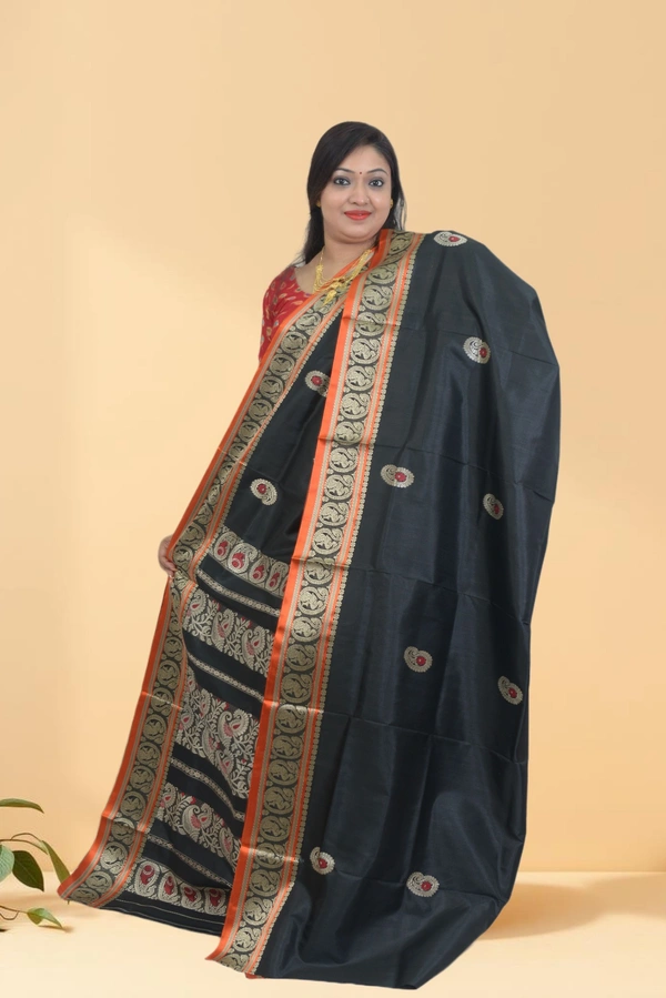 SKU0597 : Traditional Bengal Garad Silk Saree – Pure Handwoven Elegance | Swarnachari - Normal Length 6.3 mtr Plus, Black, Zari Work, Dry Clean Only, Yes