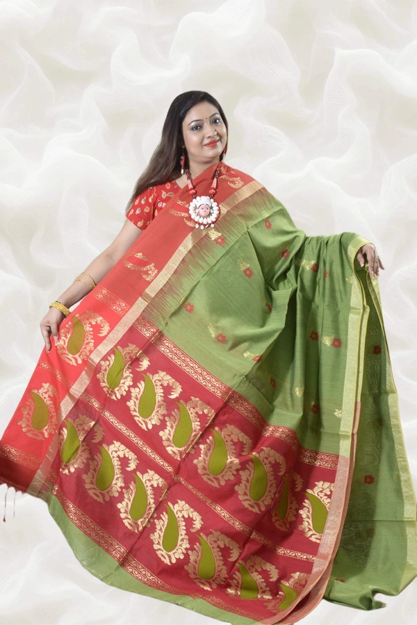 SKU0396 : Elegant Poly Cotton Saree – Lightweight & Comfortable Daily Wear  - Normal Length 6.3 mtr Plus, Green, Buti / Booti, Dry Clean Only, Yes
