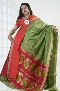 SKU0396 : Elegant Poly Cotton Saree – Lightweight & Comfortable Daily Wear  - Normal Length 6.3 mtr Plus, Green, Buti / Booti, Dry Clean Only, Yes