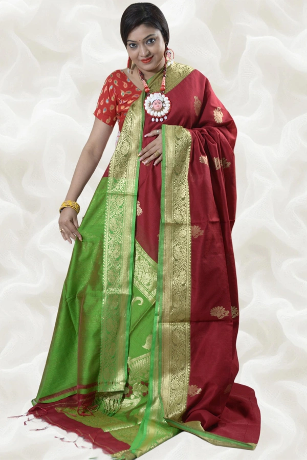 SKU0397  : Elegant Poly Cotton Saree – Lightweight & Comfortable Daily Wear  - Normal Length 6.3 mtr Plus, Maroon, Buti / Booti, Dry Clean Only, Yes