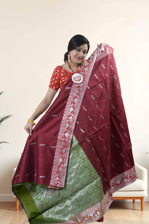 SKU0401 : Elegant Poly Cotton Saree – Lightweight & Comfortable Daily Wear   Shape  - Normal Length 6.3 mtr Plus, Maroon, Buti / Booti, Dry Clean Only, Yes
