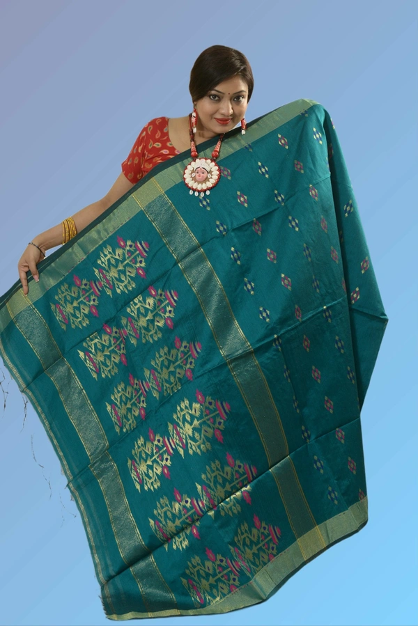 SKU0403 : Elegant Poly Cotton Saree – Lightweight & Comfortable Daily Wear  - Normal Length 6.3 mtr Plus, Green, Buti / Booti, Dry Clean Only, Yes