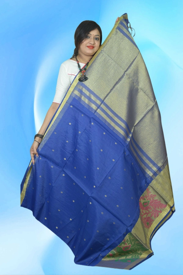 SKU0428 :  Elegant Poly Cotton Saree – Lightweight & Comfortable Daily Wear - Normal Length 6.3 mtr Plus, Blue, Buti / Booti, Dry Clean Only, Yes