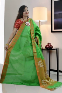SKU0387 : Pure Khadi Cotton Saree – Handwoven, Lightweight & Breathable Fabric  - Normal Length 6.3 mtr Plus, Green, Buti / Booti, Hand Wash, Yes