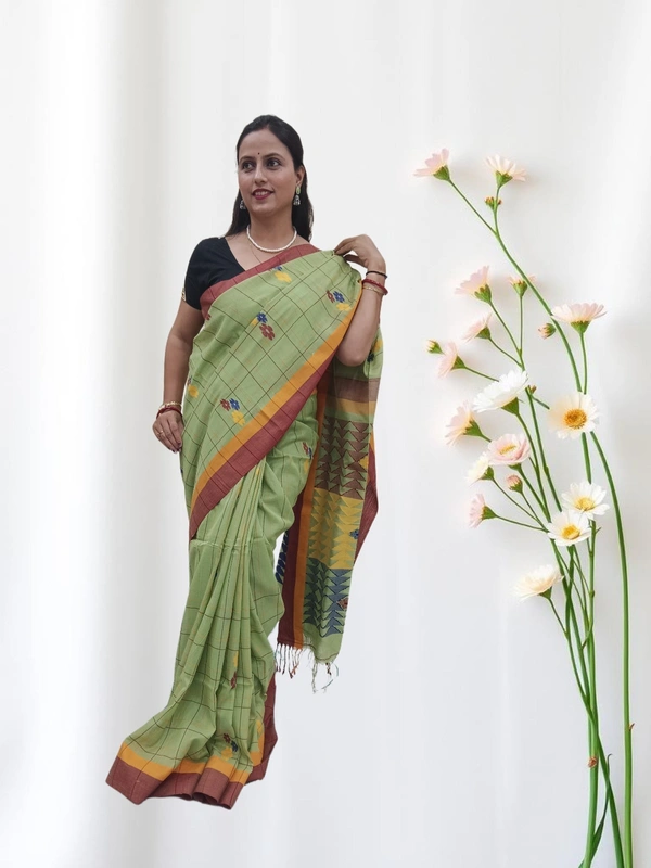 SKU0664 : Pure Khadi Cotton Saree – Handwoven, Lightweight & Breathable Fabric - Hand Wash, Yes