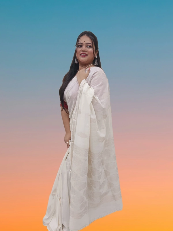 SKU0665 : Pure Khadi Cotton Saree – Handwoven, Lightweight & Breathable Fabric - Hand Wash, Yes