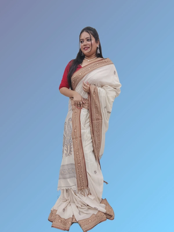 SKU0666 : Pure Khadi Cotton Saree – Handwoven, Lightweight & Breathable Fabric - Hand Wash, Yes