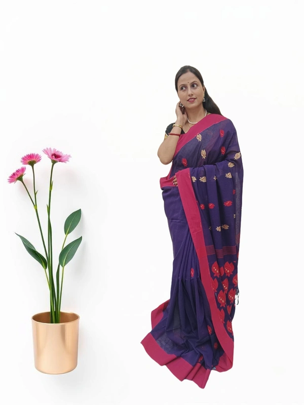 SKU0669 : Pure Khadi Cotton Saree – Handwoven, Lightweight & Breathable Fabric - Hand Wash, Yes