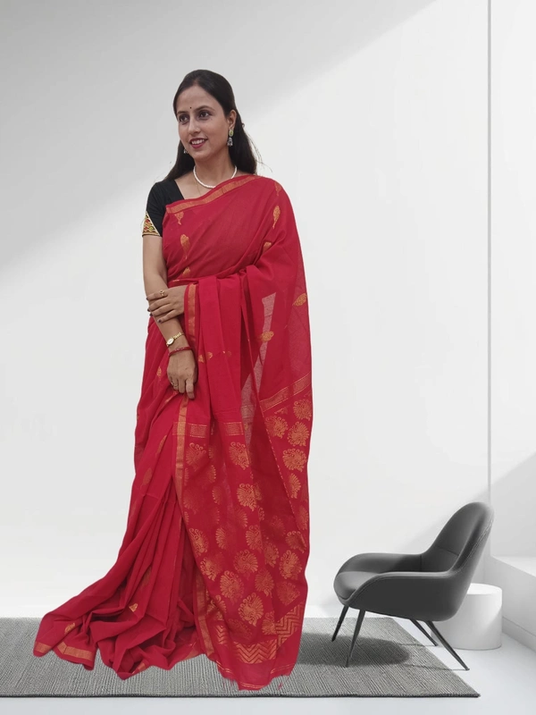 SKU0673 : Pure Khadi Cotton Saree – Handwoven, Lightweight & Breathable Fabric - Hand Wash, Yes