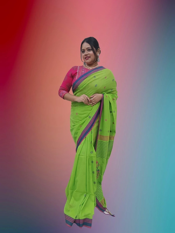 SKU0676 : Pure Khadi Cotton Saree – Handwoven, Lightweight & Breathable Fabric - Hand Wash, Yes