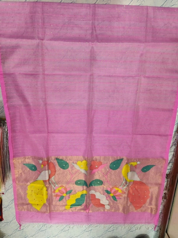 SKU0256 : Pure Silk Paithani Mulberry Silk Saree – Handwoven Traditional Elegance Shape - Light PInk, Bird Motif, Hand Wash, Yes