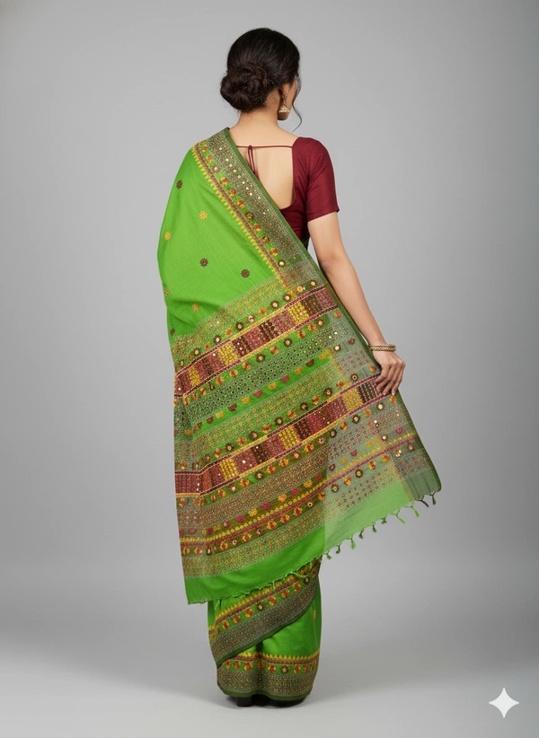 SKU1116 : Elegant Handwoven Tussar Bapta Saree – Gujrati Lambani Work - Dry Wash, Yes