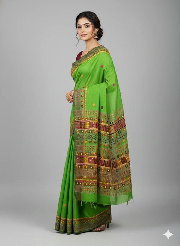 SKU1116 : Elegant Handwoven Tussar Bapta Saree – Gujrati Lambani Work - Dry Wash, Yes