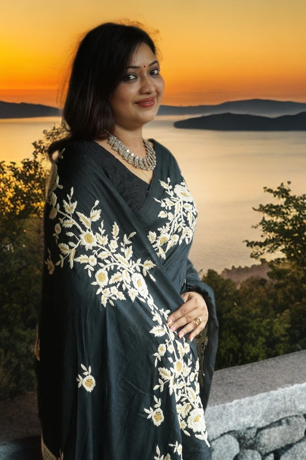 SKU0186 :Pure Silk Dhanekhali Saree – Handwoven Bengal Traditional | Parsi Stich - Normal Length 6.3 mtr, Black, Designer/Contemporary, Dry Clean Only, Yes