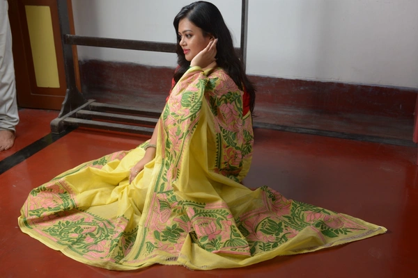 SKU305 : Elegant Tussar Cotton Kantha Stitch Saree – Handcrafted Heritage Weave  - Golden, Floral, Dry Clean Only, Yes