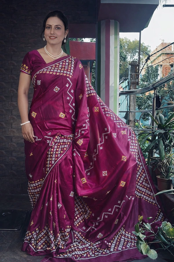 SKU1516 : Sonamukhi Silk Saree with Traditional Gujarati Handwork | Elegant Festive & Wedding Ethnic Wear