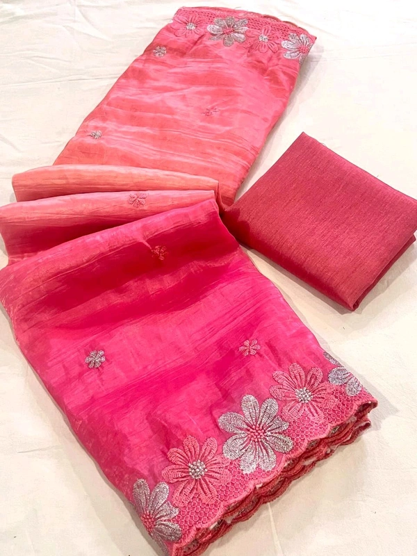 Double Shade Chiffon Crush Saree - Pink, Free Size