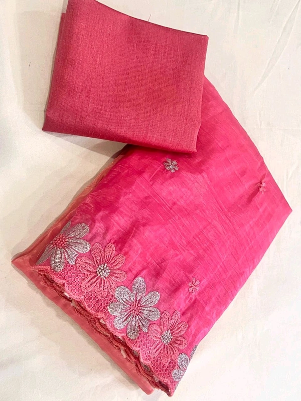 Double Shade Chiffon Crush Saree - Pink, Free Size
