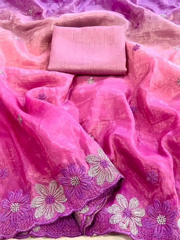 Double Shade Chiffon Crush Saree - Purple, Free Size