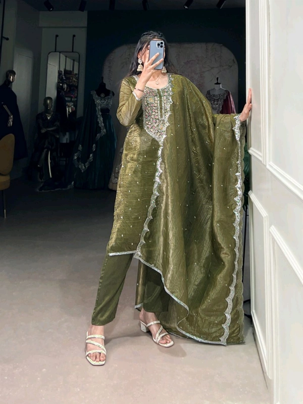 Royal Looking Olive Green Ethnic Suit - Olive Green, L/40