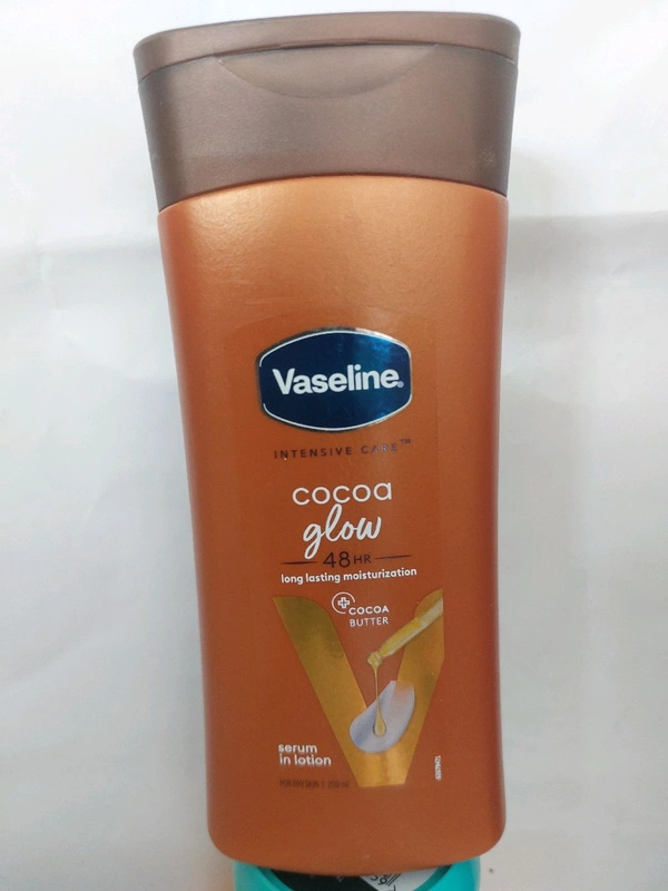 Vaseline COCOA GLOW BODY LOTION 48 H - Intensive Care, 200 Ml