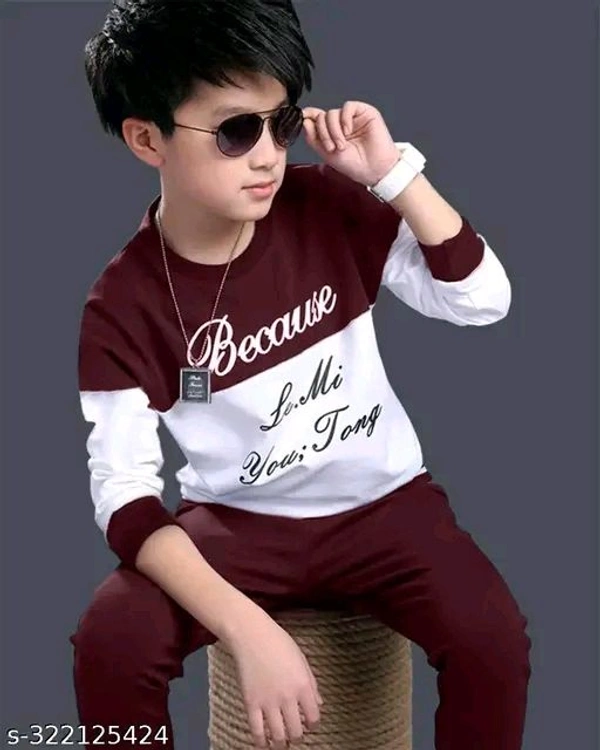 Elegnant kids printed full sleeve tshirt & trackpant*