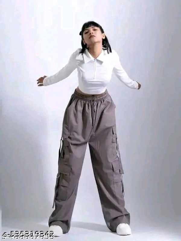 TRENDY Women's Stylish Six Pocket Cargo Pants