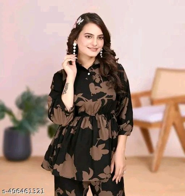 Stylish Fashionista Women Top & Bottom Sets