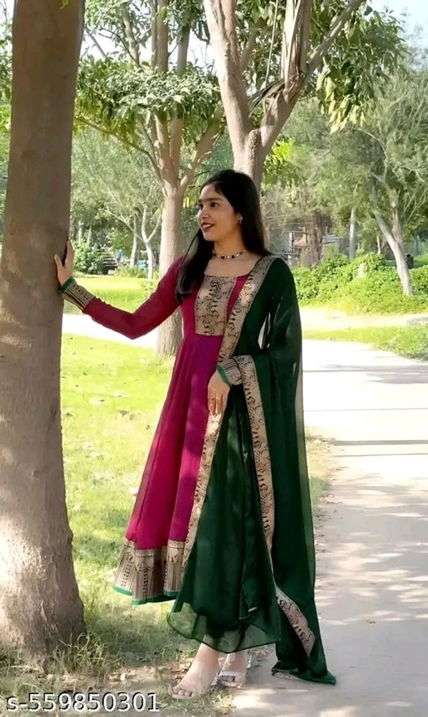 Charvi Ensemble Kurtis, Anarkali 