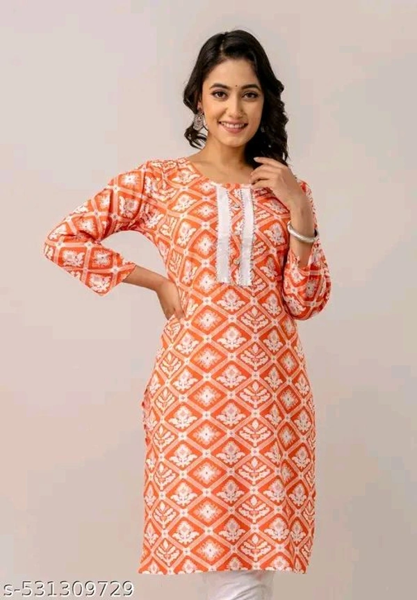 Aagyeyi Petite Women Kurta Sets