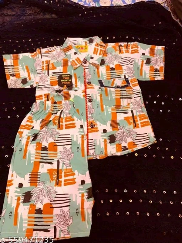 Classic shirt necker 
