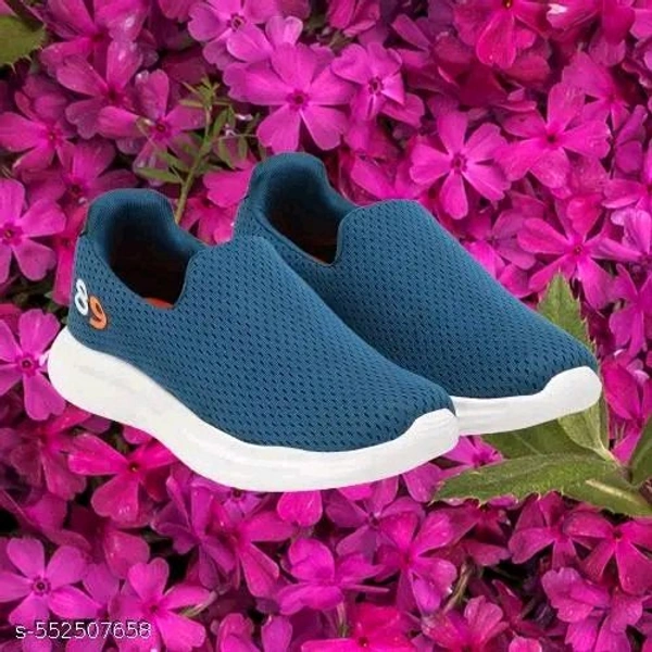 Sports Shoes