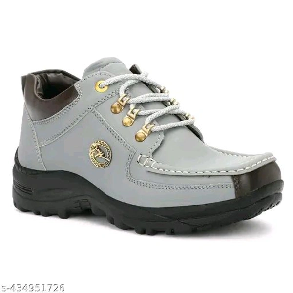  *Unique Graceful Men Casual Shoes*