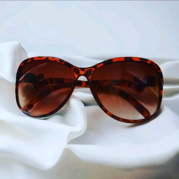 Butterfly design brown colour Sunglass for women.