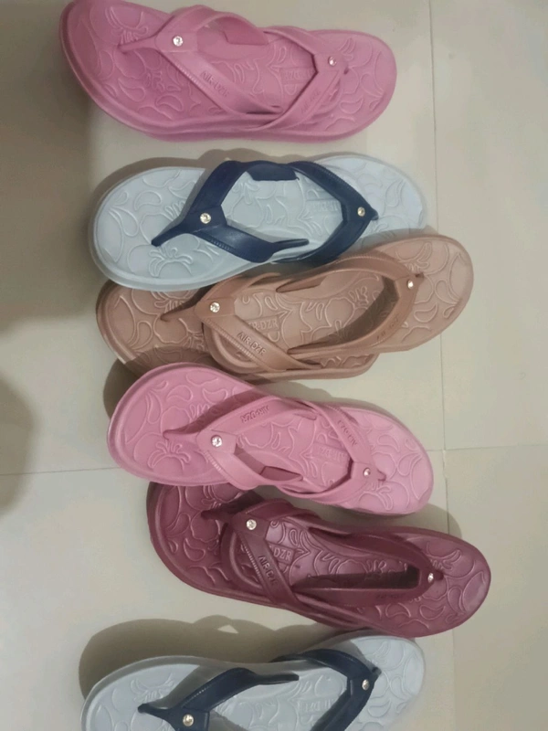 Ladies Slippers MRP 80