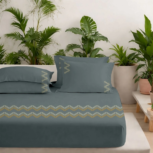 Premium Embroidery King Size Bedsheets