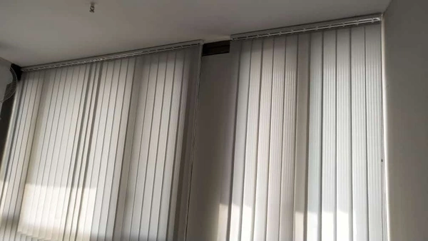Customize Window Curtains in ahmedabad India - Vertical Blinds