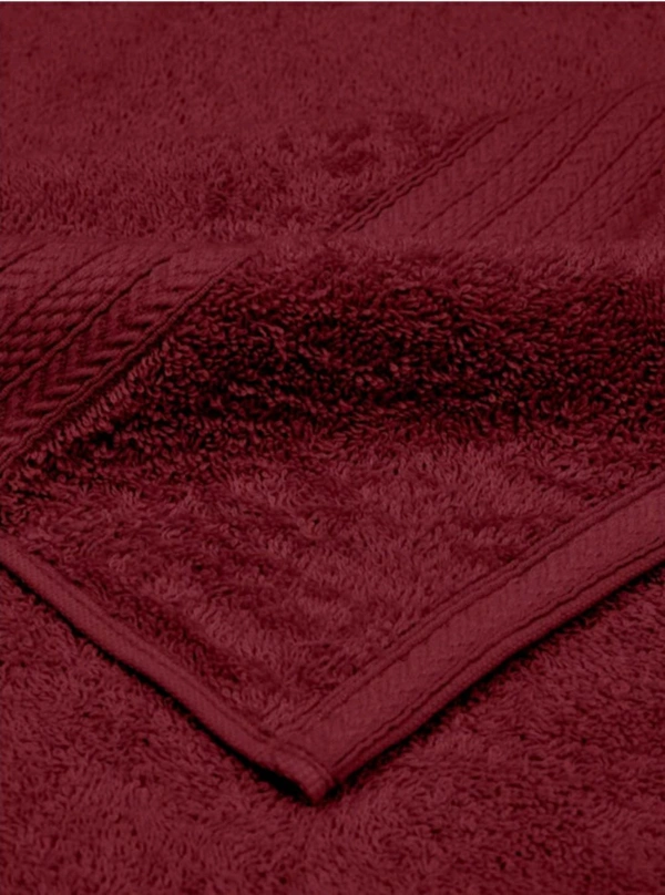 Bombay Dyeing Tulip Cotton Towel Maroon Colour 75 Cm X 150 Cm Large Towel - 75 Cm X 150 Cm