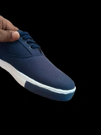 Nayara CA Shoes - Size 7